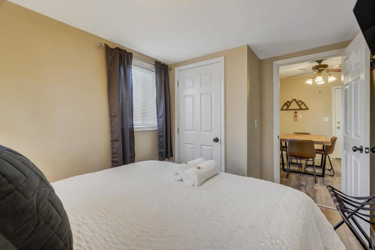 * Colorado Draft House * Smart Tvs * Self Entry * Villa Colorado Springs Eksteriør bilde