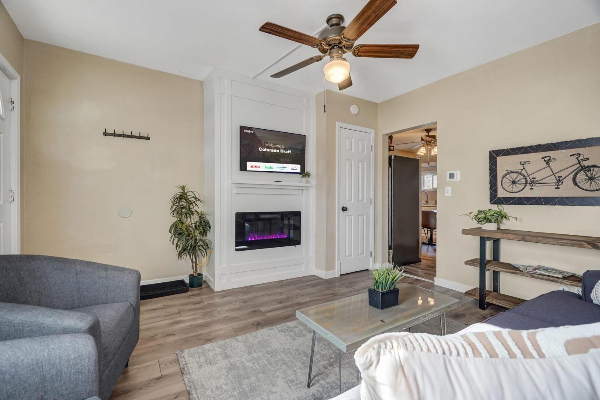 * Colorado Draft House * Smart Tvs * Self Entry * Villa Colorado Springs Eksteriør bilde